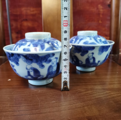 古玩陶瓷晚清民國人物紋青花蓋碗一對拍賣,當前價格766元