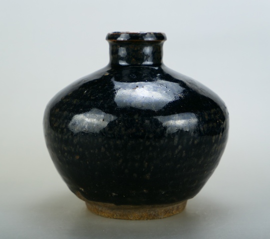 古玩陶瓷明代.油滴釉高領罐（1368年-1644年）拍賣，當前價格3600元