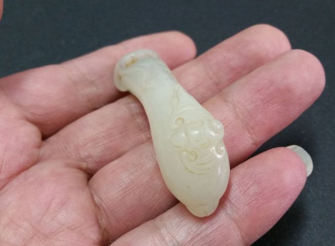 古玩玉器和田玉雕“福運當頭”掛件拍賣，當前價格380元