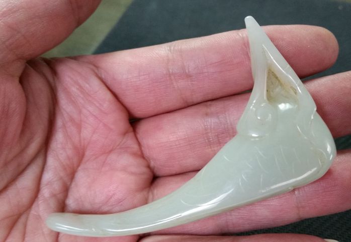 古玩玉器和田玉雕“喜鵲”拍賣,當前價格500元