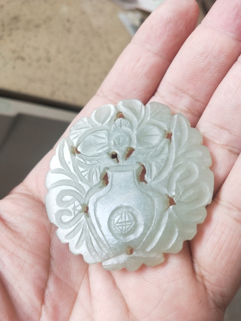 古玩玉器清 和田玉雕“花卉佩”拍賣,當前價格3500元
