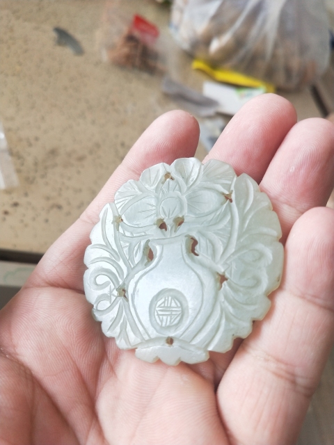 古玩玉器清 和田玉雕“花卉佩”拍賣,當前價格3500元