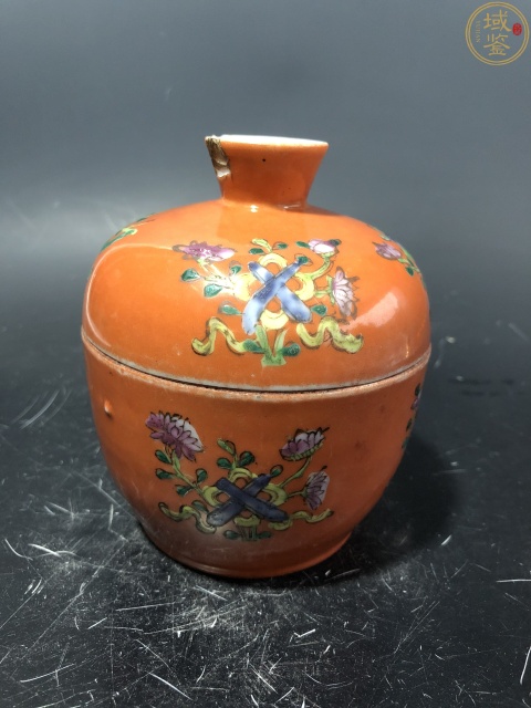 古玩陶瓷清晚 紅釉粉彩八寶紋糖罐拍賣，當前價格880元