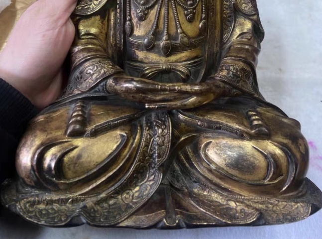 造像拍賣，當(dāng)前價格586000元