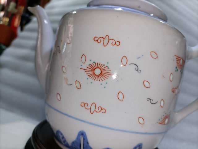 古玩陶瓷青花加彩玲瓏紋茶壺拍賣,當前價格688元