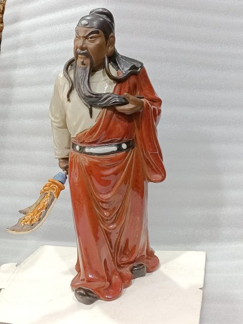 古玩陶瓷關公塑像拍賣,當前價格888元