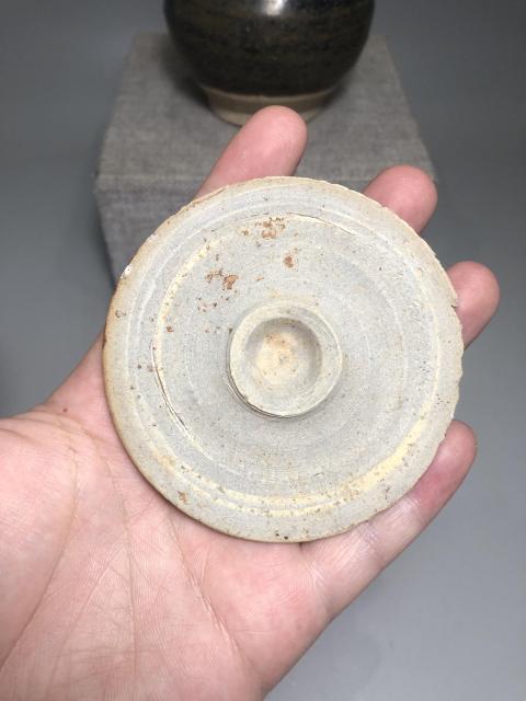 古玩陶瓷宋元,茶洋窯黑釉茶葉罐拍賣,當前價格1600元
