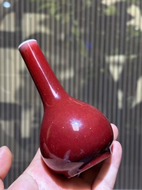 古玩陶瓷紅釉長頸瓶拍賣,當前價格11888元