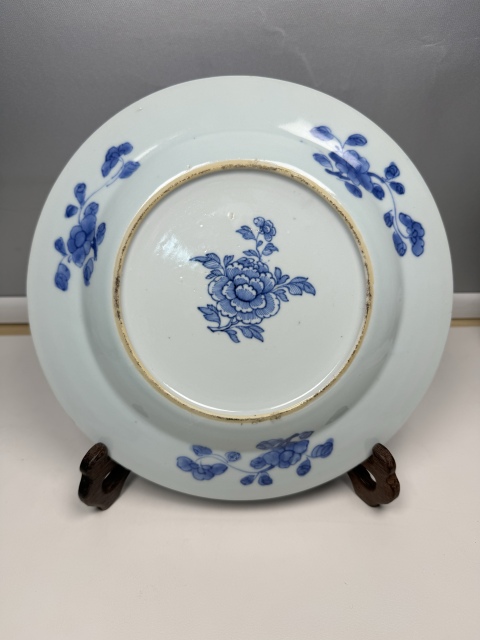 古玩陶瓷康熙·青花西廂記紋折沿盤拍賣，當前價格5000元
