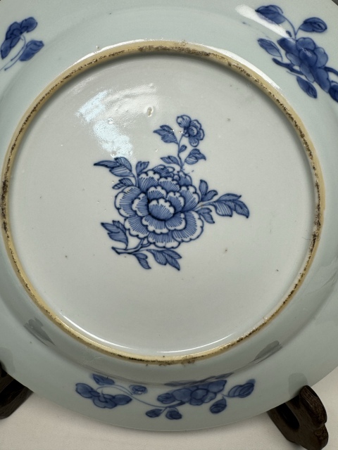 古玩陶瓷康熙·青花西廂記紋折沿盤拍賣，當前價格5000元