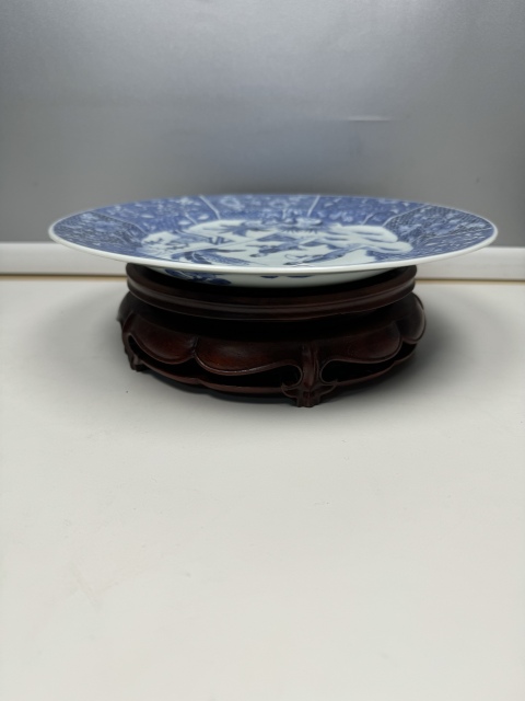古玩陶瓷康熙·青花西廂記紋折沿盤拍賣，當前價格5000元