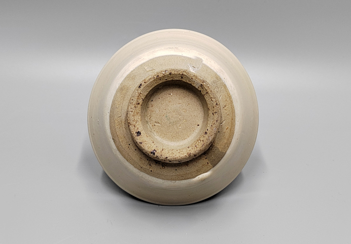 古玩陶瓷元明白釉茶盞拍賣，當前價格1600元