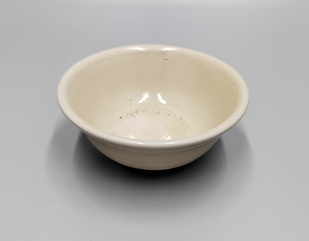 古玩陶瓷元明白釉茶盞拍賣，當前價格1600元