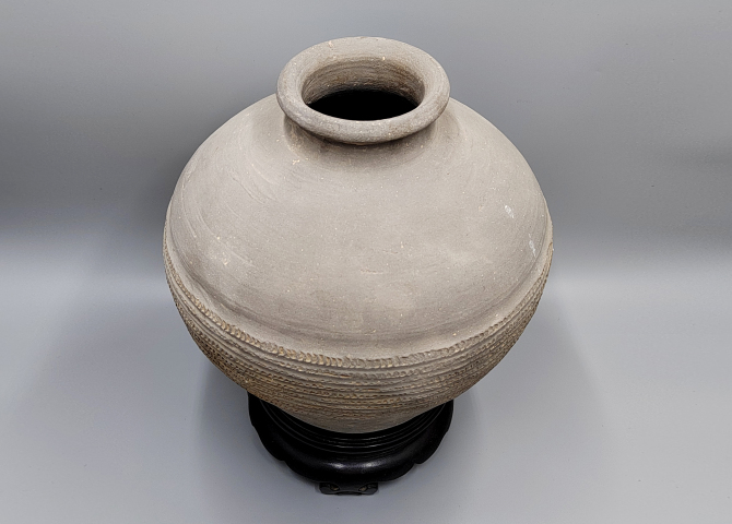 古玩陶瓷館藏級珍品戰漢繩紋大罐【器型碩大】拍賣,當前價格5980元