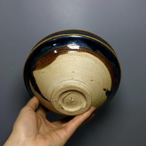 古玩陶瓷磁州窯黑釉鐵銹斑紋碗拍賣,當(dāng)前價(jià)格4600元