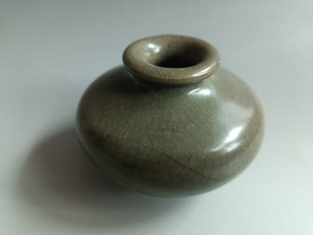 古玩陶瓷元代精品龍泉青瓷水盂拍賣,當前價格2980元