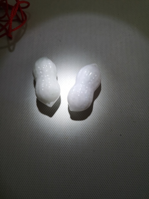 古玩玉器天然翡翠雕“花生”掛件拍賣,當前價格168元