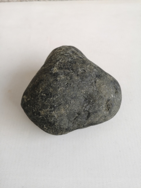 古玩玉器天然翡翠原石料拍賣，當前價格550元
