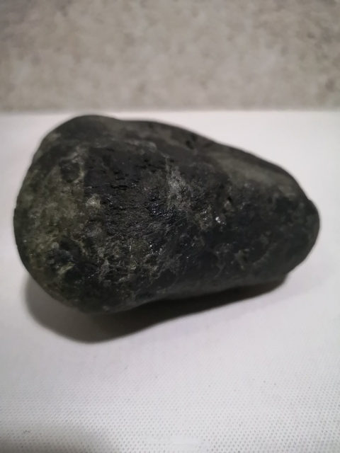 古玩玉器天然翡翠原石料拍賣，當前價格550元