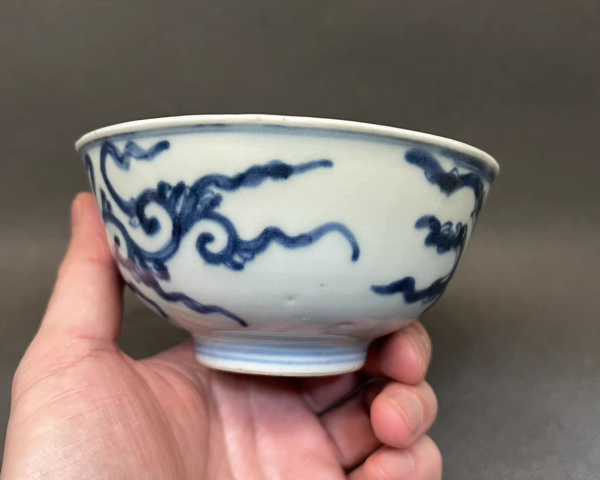 古玩陶瓷龍紋青花小碗拍賣,當(dāng)前價(jià)格1200元