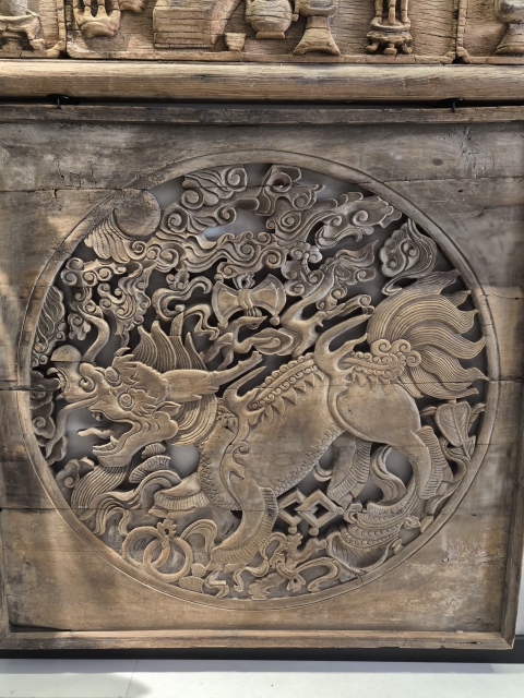 古玩雜項明末清初（麒麟望月）窗花板（1.06米）拍賣，當前價格18888元
