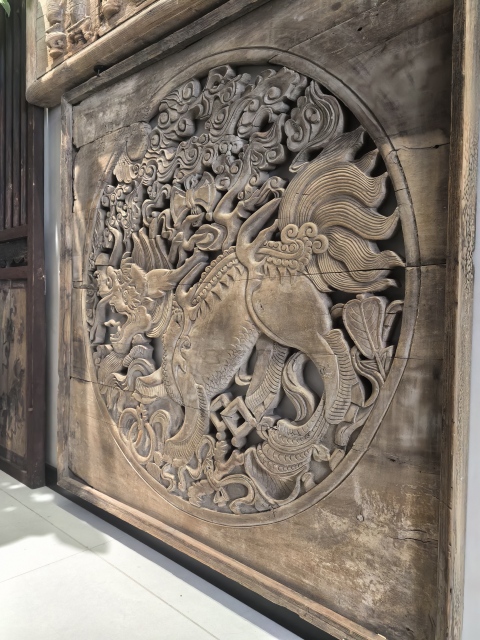 古玩雜項明末清初（麒麟望月）窗花板（1.06米）拍賣，當前價格18888元