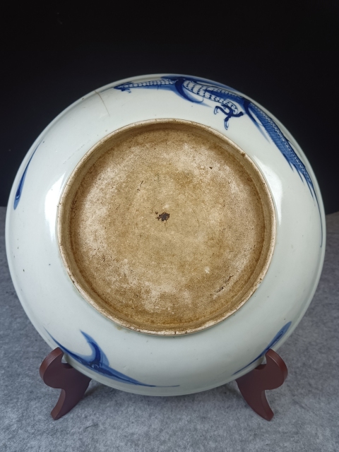古玩陶瓷清三代雍乾細路青花過墻龍大賞盤直徑28.5cm拍賣，當前價格5500元