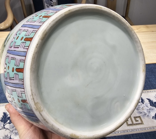 古玩陶瓷粉彩官上加官紋撇口瓶拍賣,當前價格2500元
