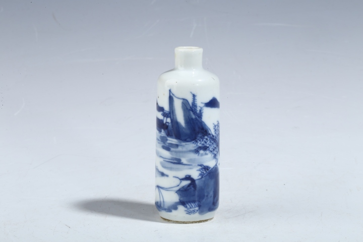 古玩陶瓷晚清細路?青花人物山水樓閣紋鼻煙壺拍賣，當前價格2800元
