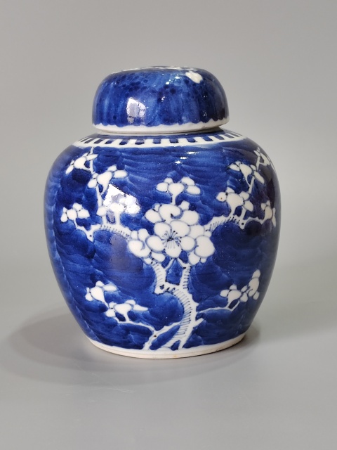 古玩陶瓷清光緒冰梅罐，全品帶蓋拍賣，當前價格1280元