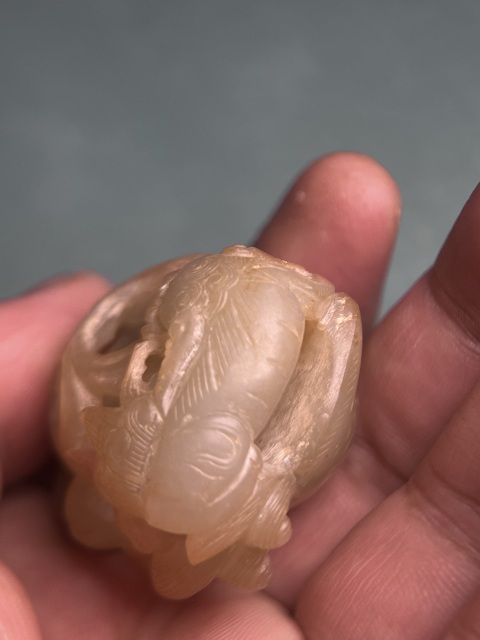 古玩玉器清中期雙獅舞球拍賣,當前價格888000元