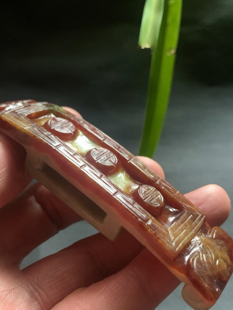 古玩玉器清代官造天然翡翠雕“劍璏”拍賣,當前價格33000元
