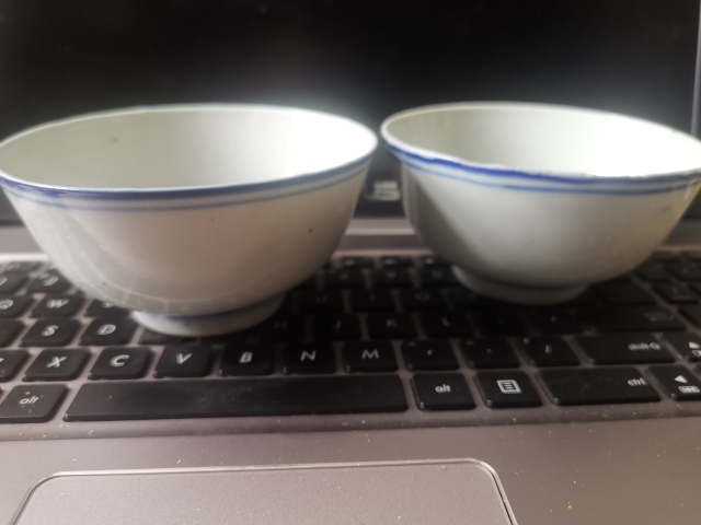 古玩陶瓷青花線條紋茶碗拍賣，當前價格999元