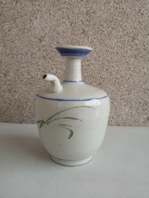 古玩陶瓷青花彩繪花卉紋花澆拍賣,當(dāng)前價(jià)格480元
