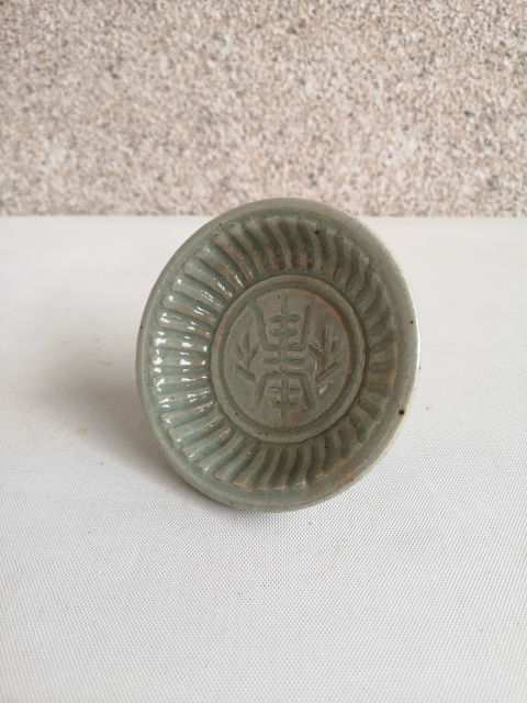 古玩陶瓷龍泉青瓷刻花印模拍賣,當前價格580元