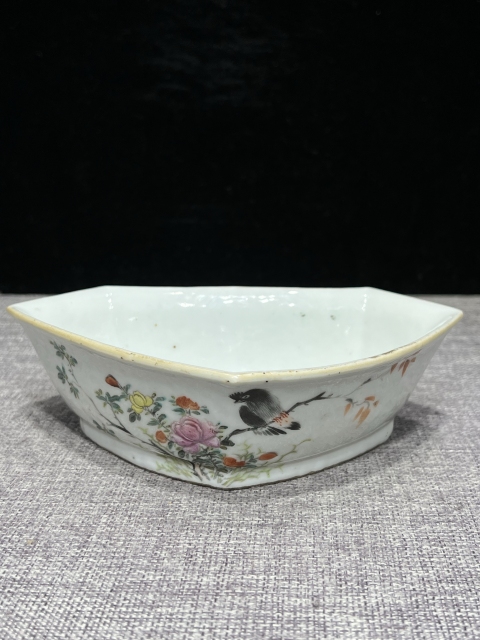 古玩陶瓷粉彩花鳥詩文攢盤拍賣，當前價格1200元