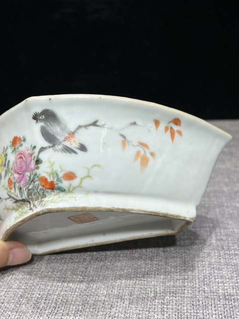 古玩陶瓷粉彩花鳥詩文攢盤拍賣，當前價格1200元