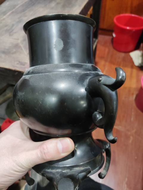 古玩雜項（特價）晚清山水刻畫銅瓶拍賣，當前價格880元