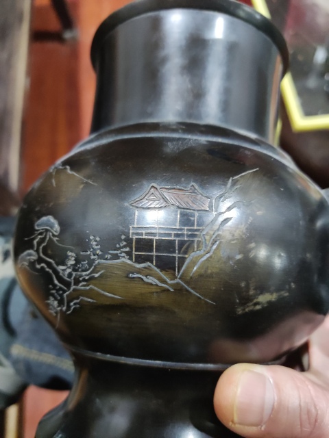 古玩雜項（特價）晚清山水刻畫銅瓶拍賣，當前價格880元