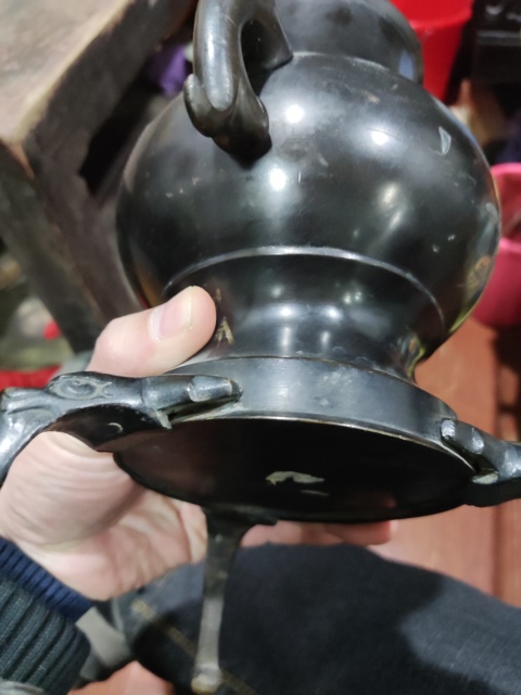 古玩雜項（特價）晚清山水刻畫銅瓶拍賣，當前價格880元