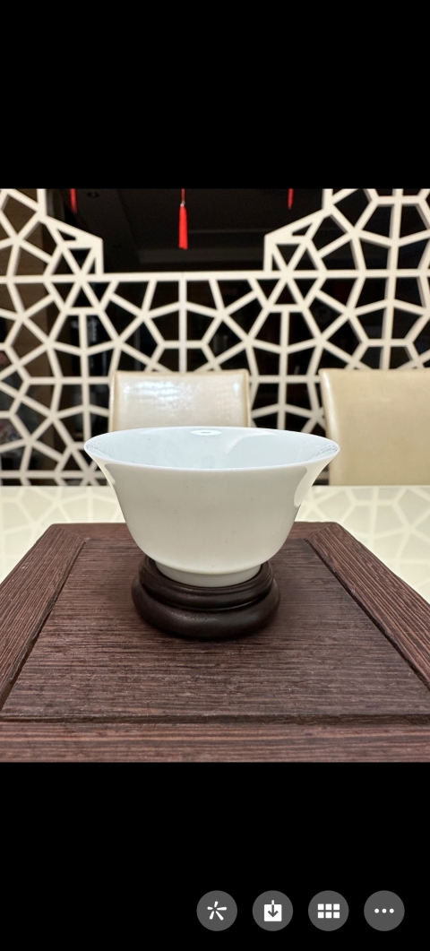 古玩陶瓷白釉杯拍賣，當(dāng)前價(jià)格2380元