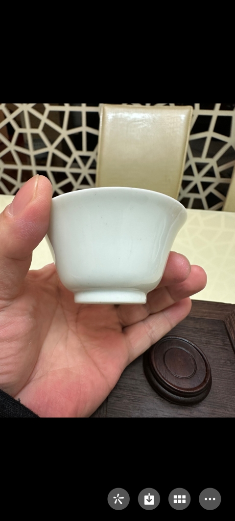 古玩陶瓷白釉杯拍賣，當(dāng)前價(jià)格2380元