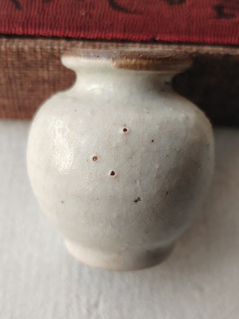 古玩陶瓷哥釉小水盂拍賣,當前價格188元