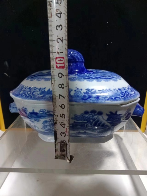 古玩陶瓷乾隆神龕恭盒拍賣，當前價格2000元