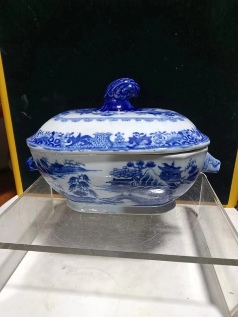 古玩陶瓷乾隆神龕恭盒拍賣，當前價格2000元