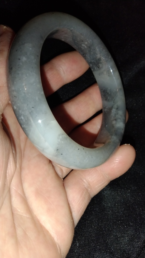古玩玉器玉鐲子拍賣，當前價格299元