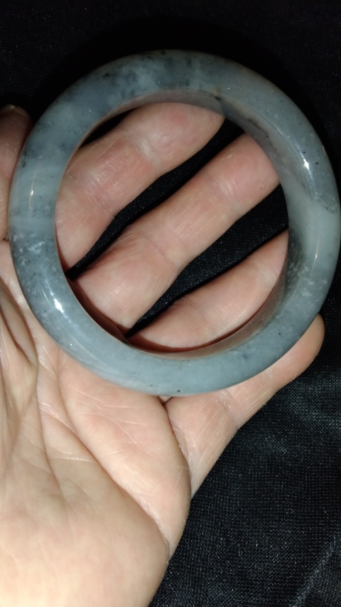 古玩玉器玉鐲子拍賣，當前價格299元