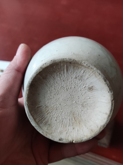 古玩陶瓷清代白釉三系壺拍賣,當(dāng)前價(jià)格188元