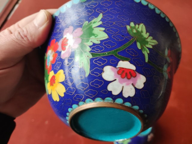 古玩雜項創匯期景泰藍掐絲琺瑯銅碗一對拍賣，當前價格588元