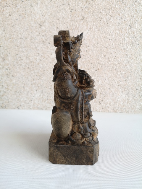 古玩雜項沉香財神拍賣，當前價格1200元